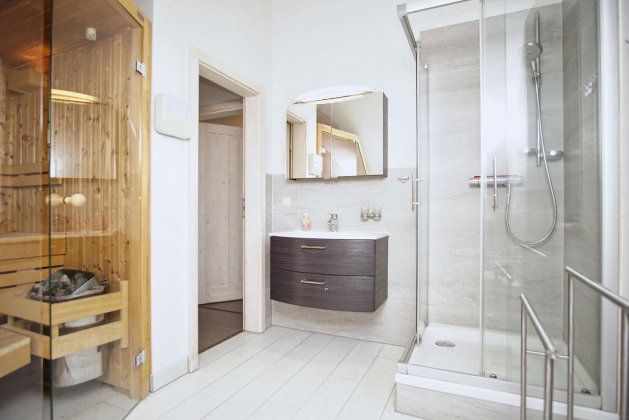 Komfortables Haus Mit Kamin, Sauna, Garten, Terrasse - Ferienhaus Sternschnuppe Wiek auf Rügen Eksteriør billede