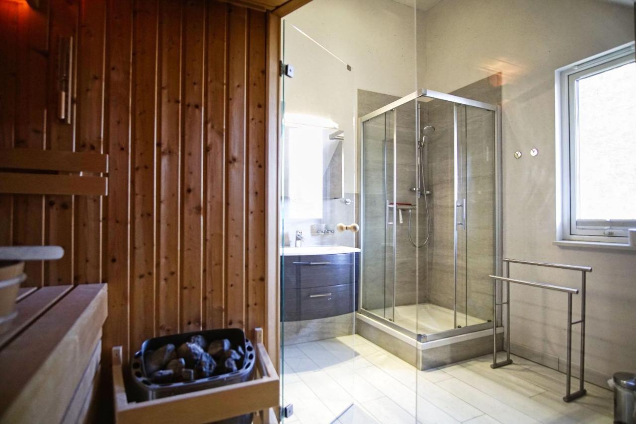 Komfortables Haus Mit Kamin, Sauna, Garten, Terrasse - Ferienhaus Sternschnuppe Wiek auf Rügen Eksteriør billede